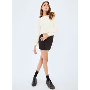 Sunday Best Women's Kitten Sweater Medium White Fuzzy Jersey Knit Crewneck